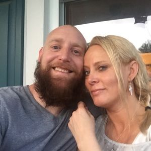 Meet your Posher, Adam